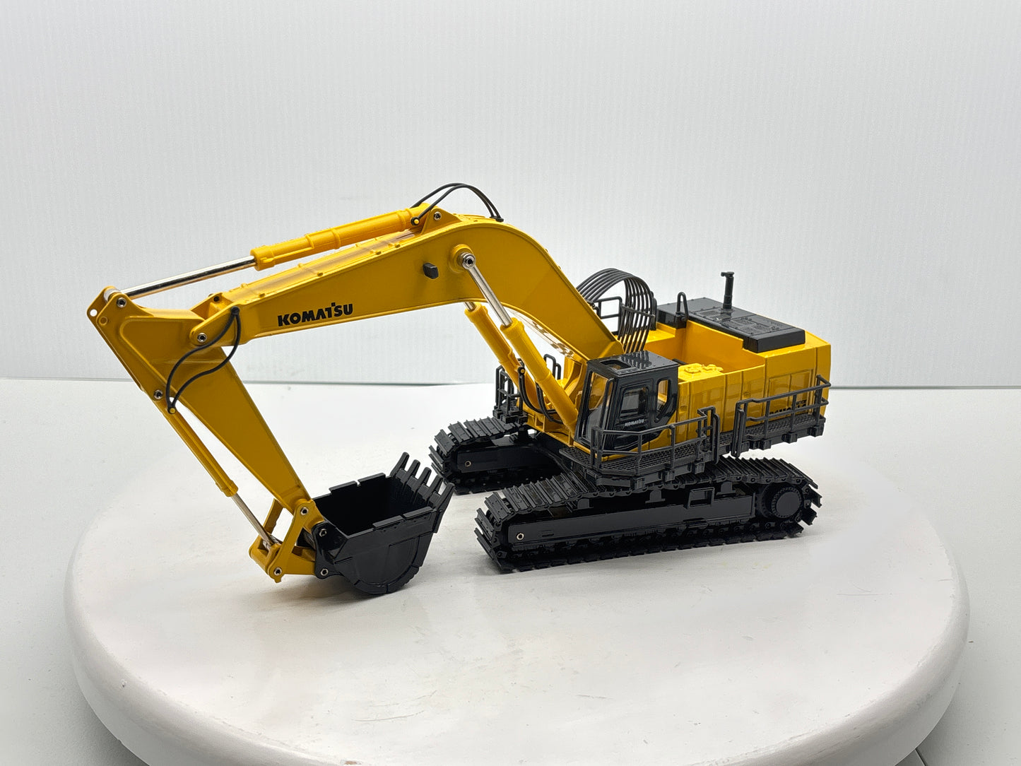 1/50 Komatsu PC 1100LC-6