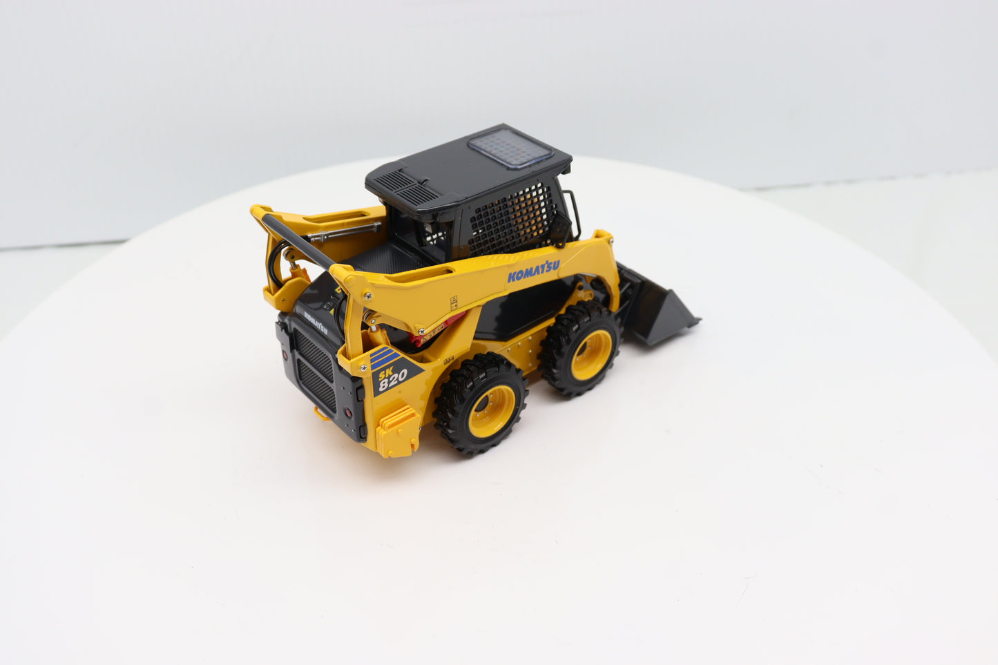 1/25 Komatsu SK820-8