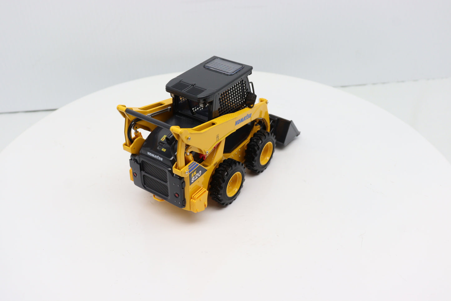 1/25 Komatsu SK820-8