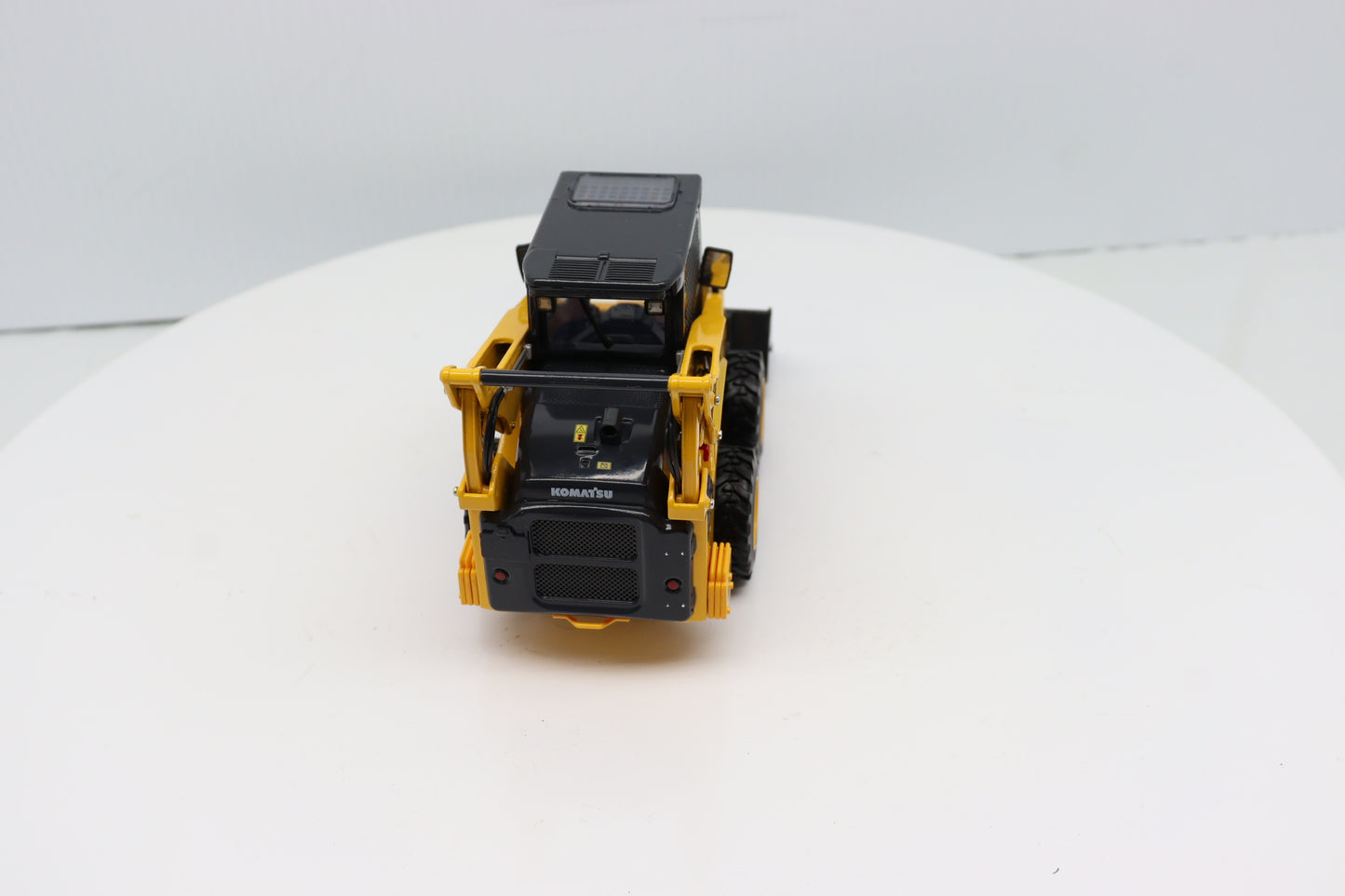 1/25 Komatsu SK820-8