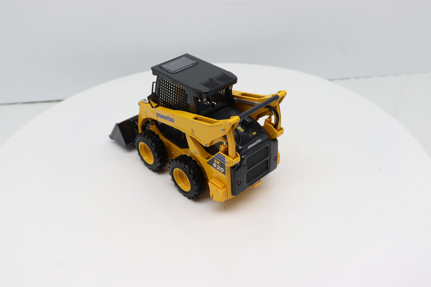 1/25 Komatsu SK820-8