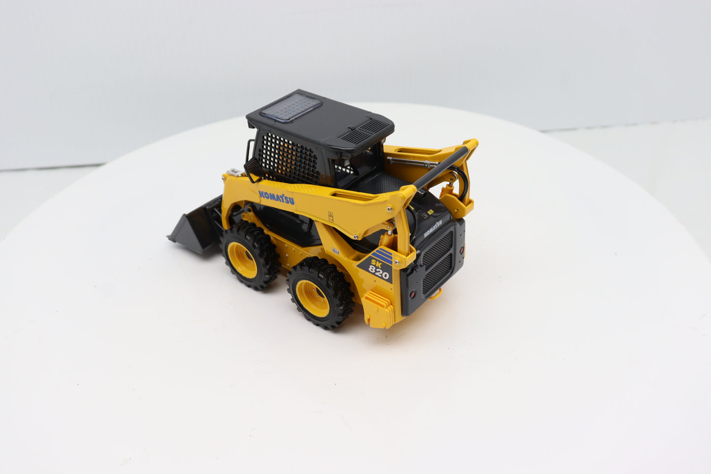 1/25 Komatsu SK820-8