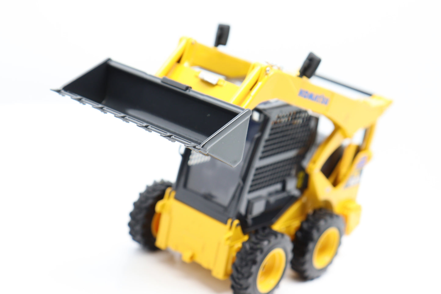 1/25 Komatsu SK820-8
