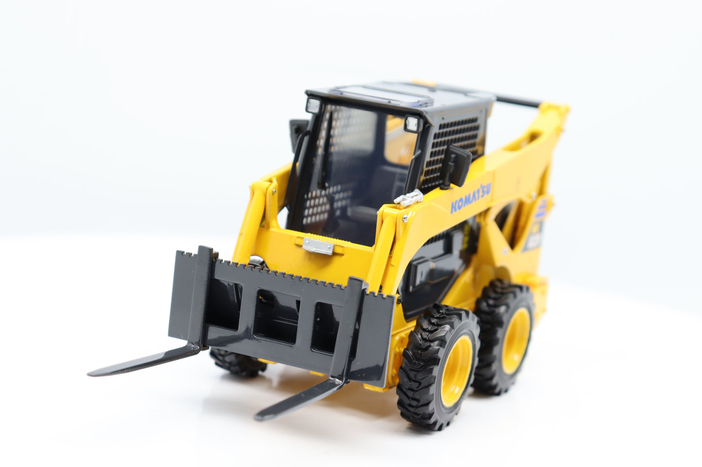 1/25 Komatsu SK820-8