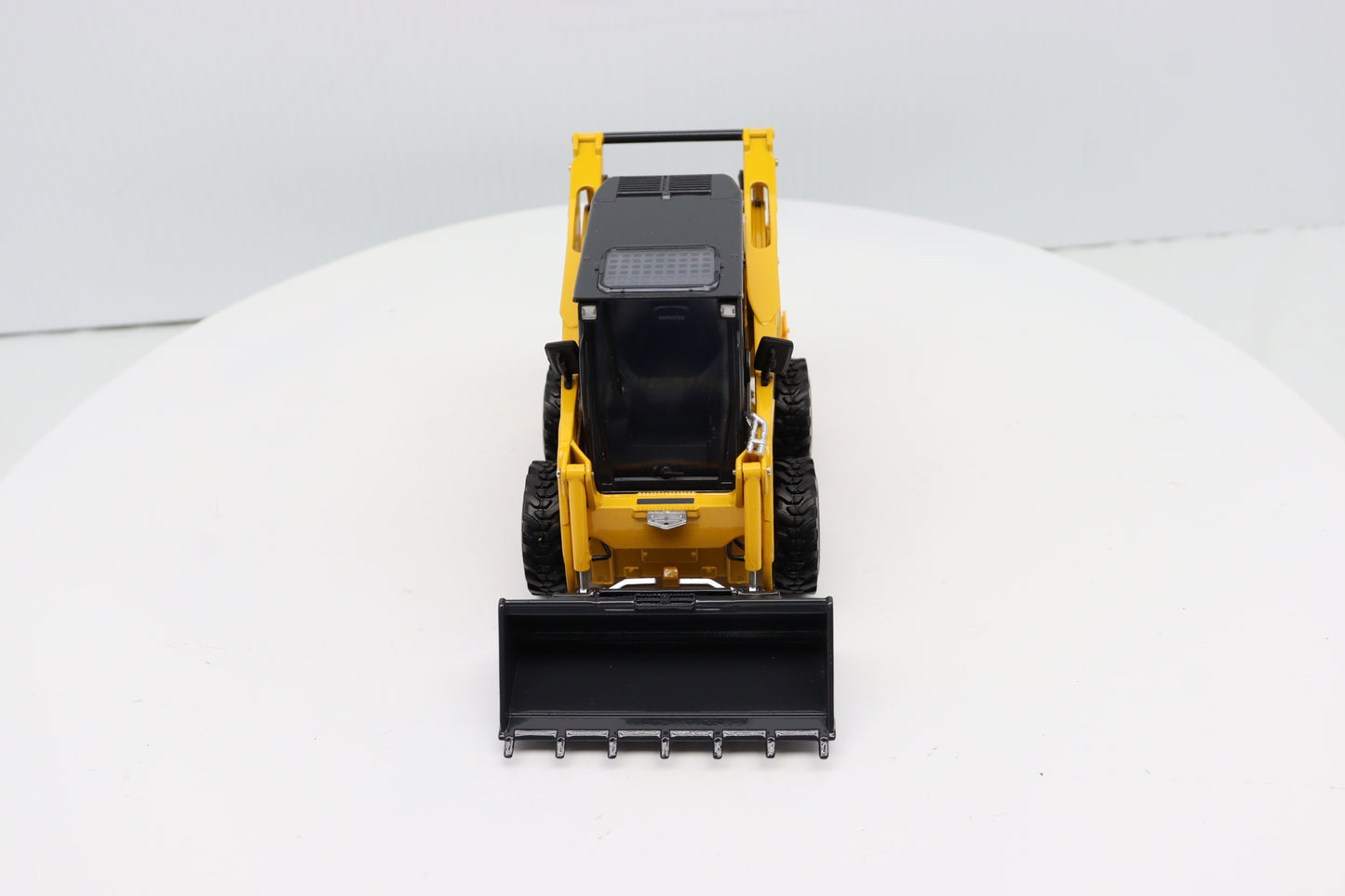 1/25 Komatsu SK820-8