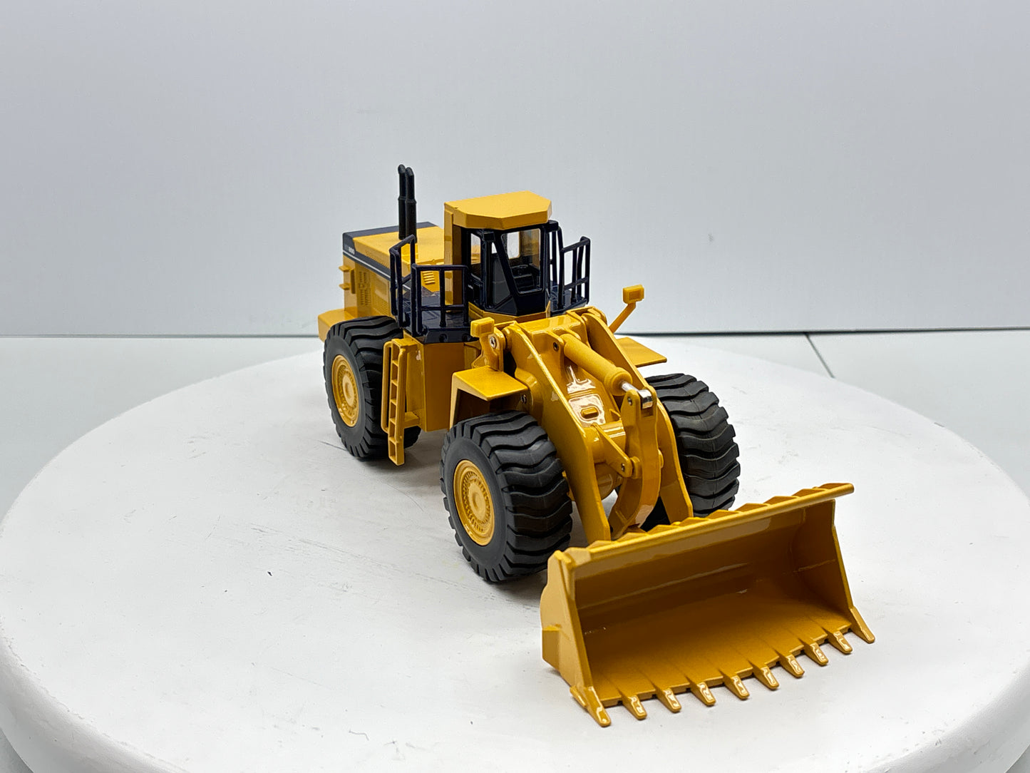 1/50 Komatsu WA800 Joal