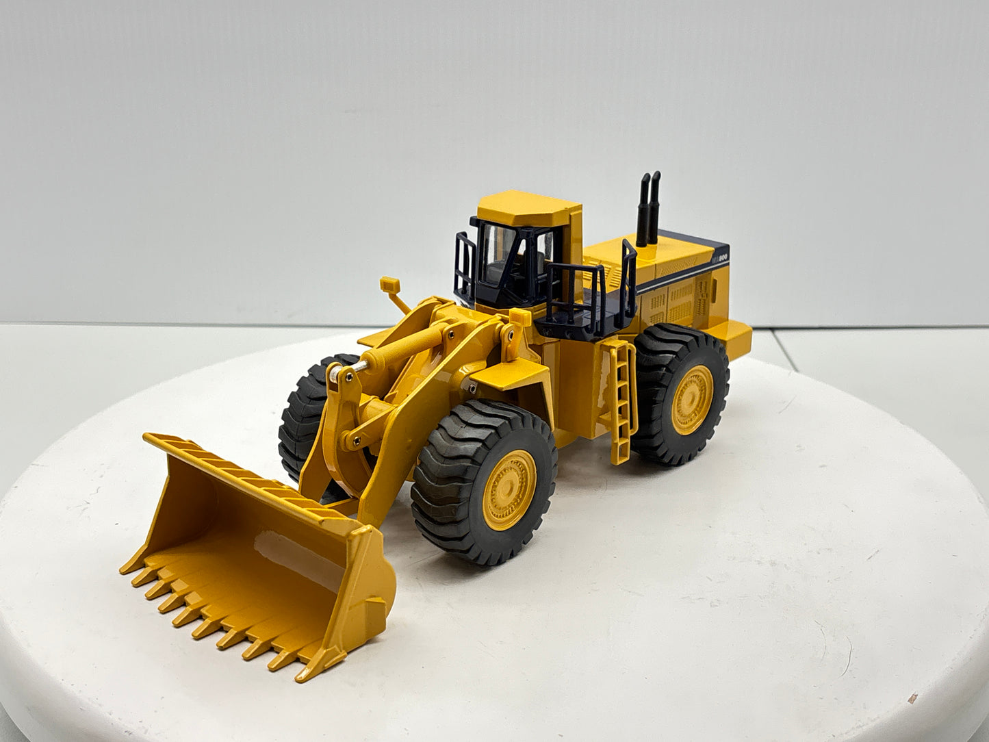 1/50 Komatsu WA800 Joal