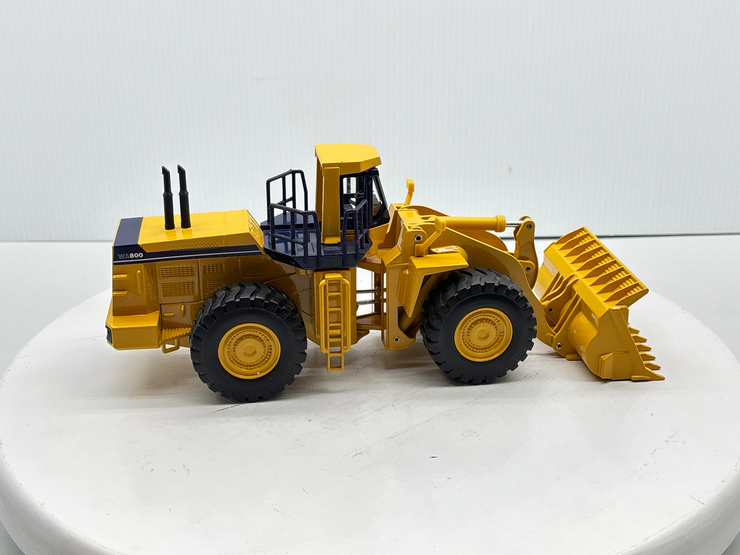 1/50 Komatsu WA800 Joal
