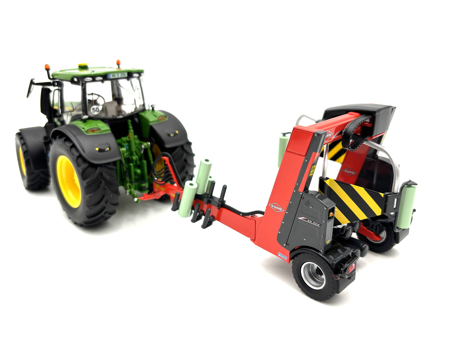 1/32 Kuhn SW 4014 Bale Wrapper