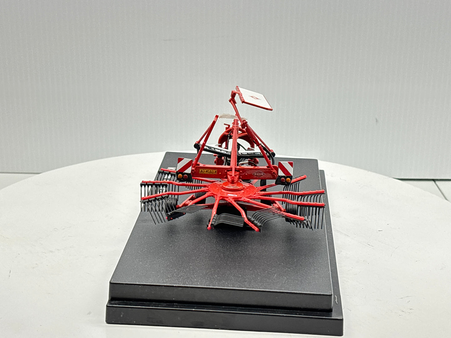 1/32 Kuhn GA 4731