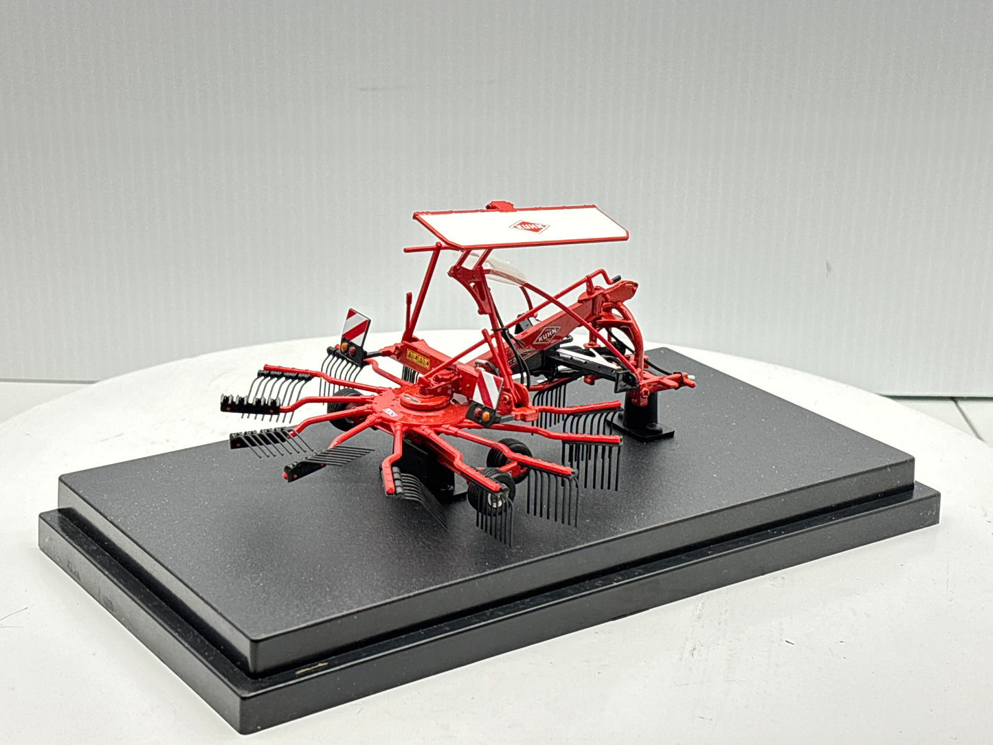 1/32 Kuhn GA 4731