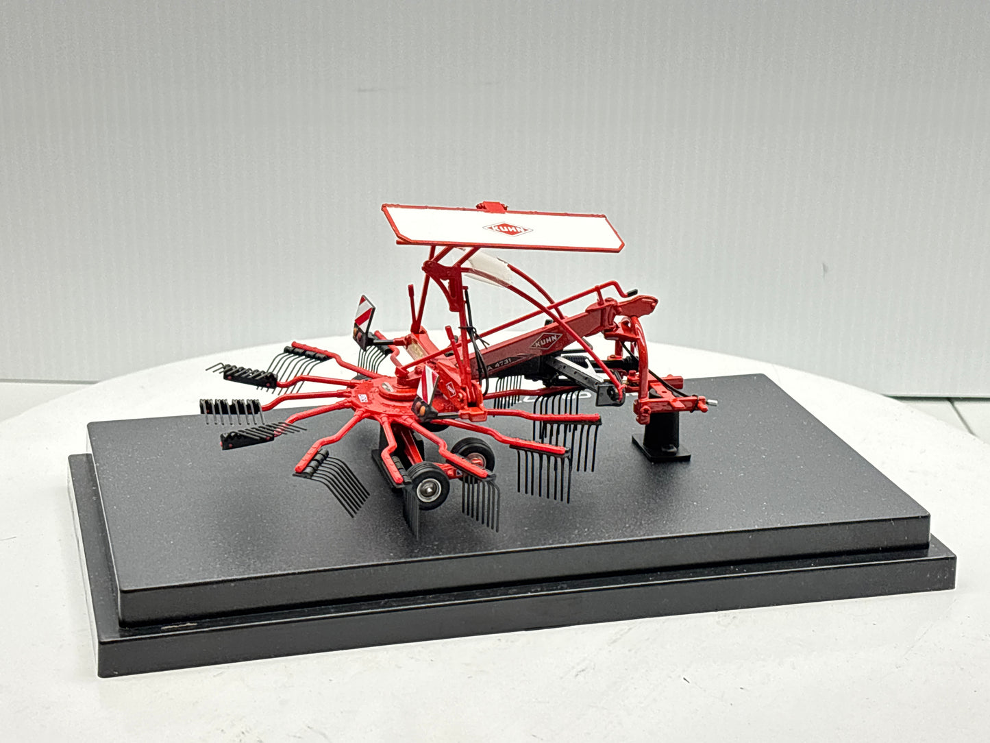 1/32 Kuhn GA 4731