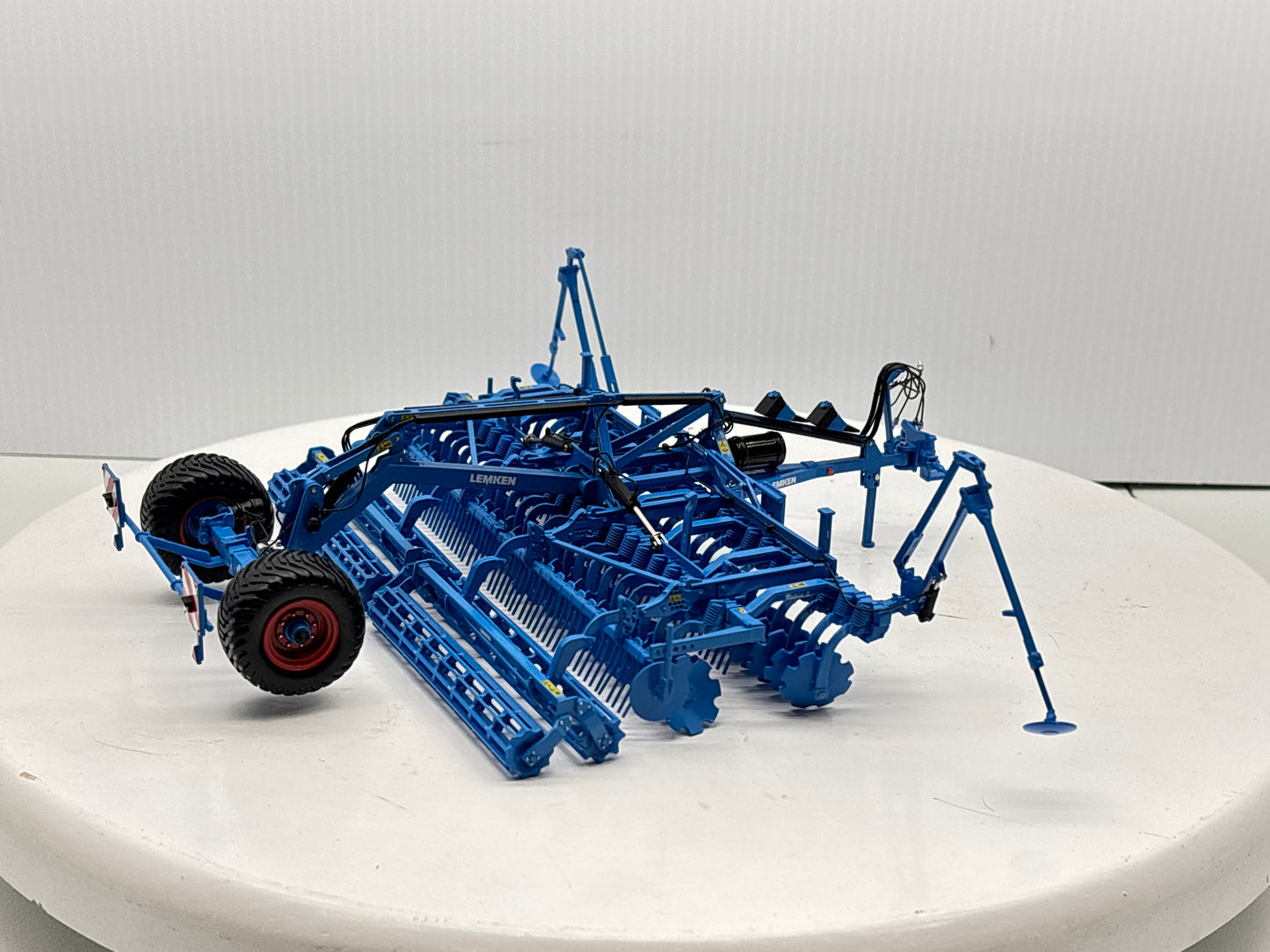 1/32 Lemken Rubin 9