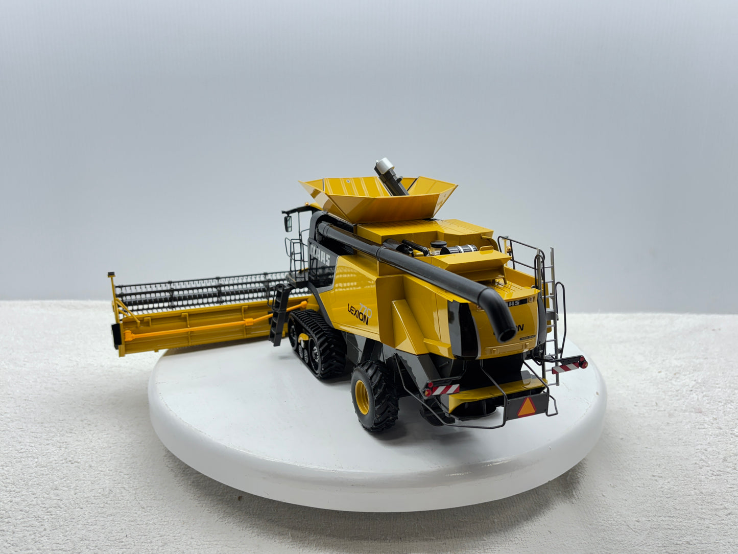 1/32 Lexion 770TT