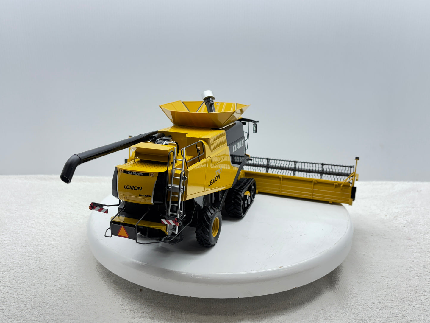 1/32 Lexion 770TT