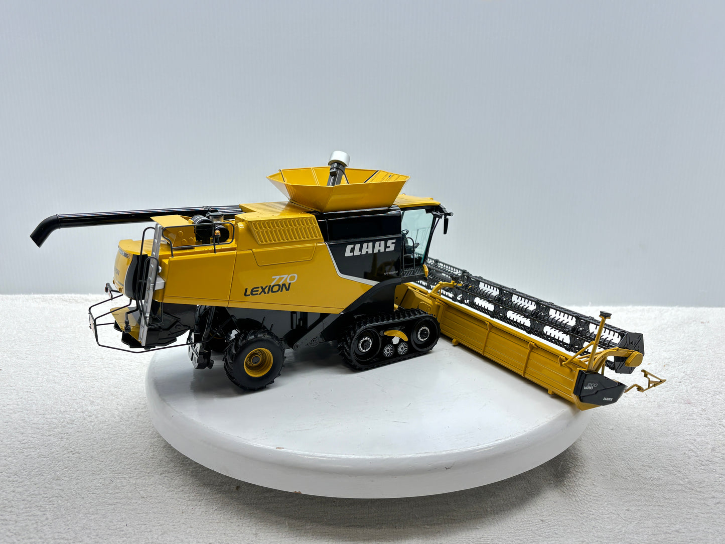 1/32 Lexion 770TT