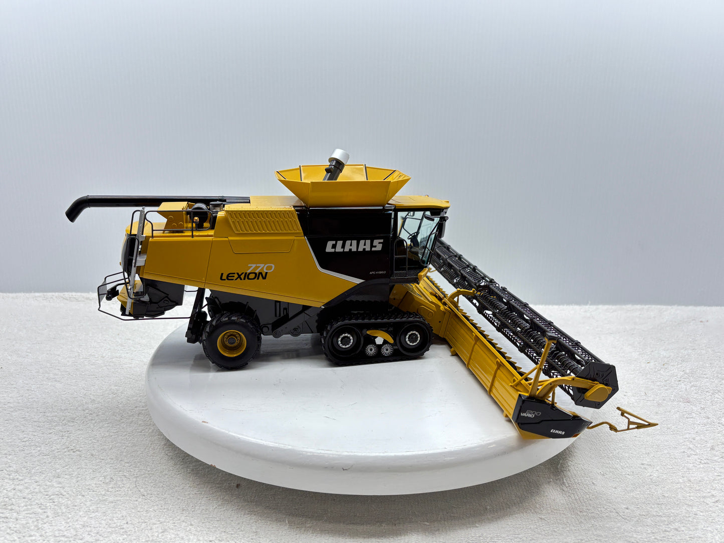 1/32 Lexion 770TT