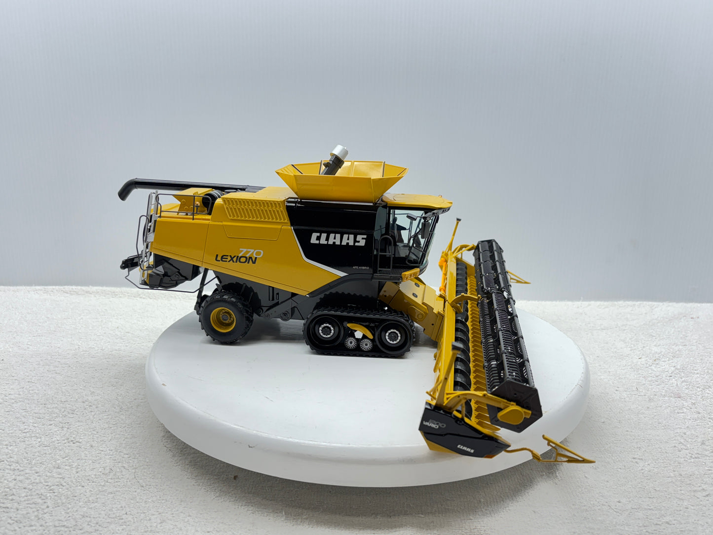 1/32 Lexion 770TT
