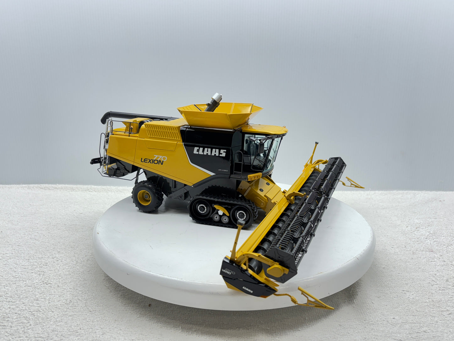 1/32 Lexion 770TT