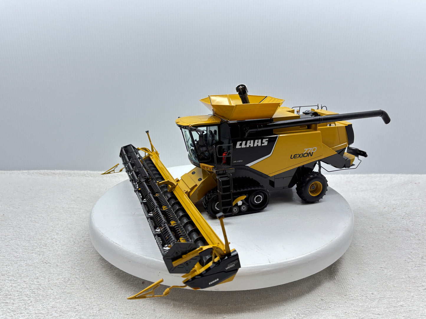 1/32 Lexion 770TT