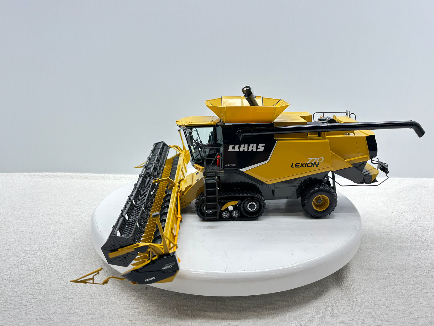 1/32 Lexion 770TT