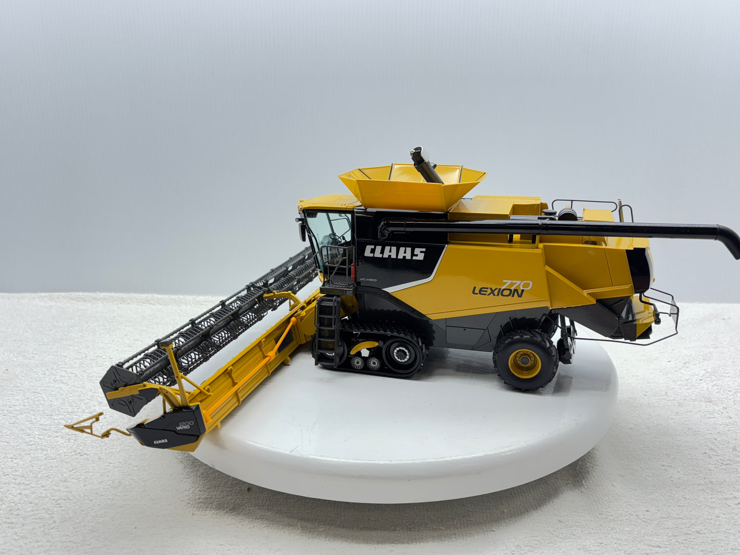 1/32 Lexion 770TT