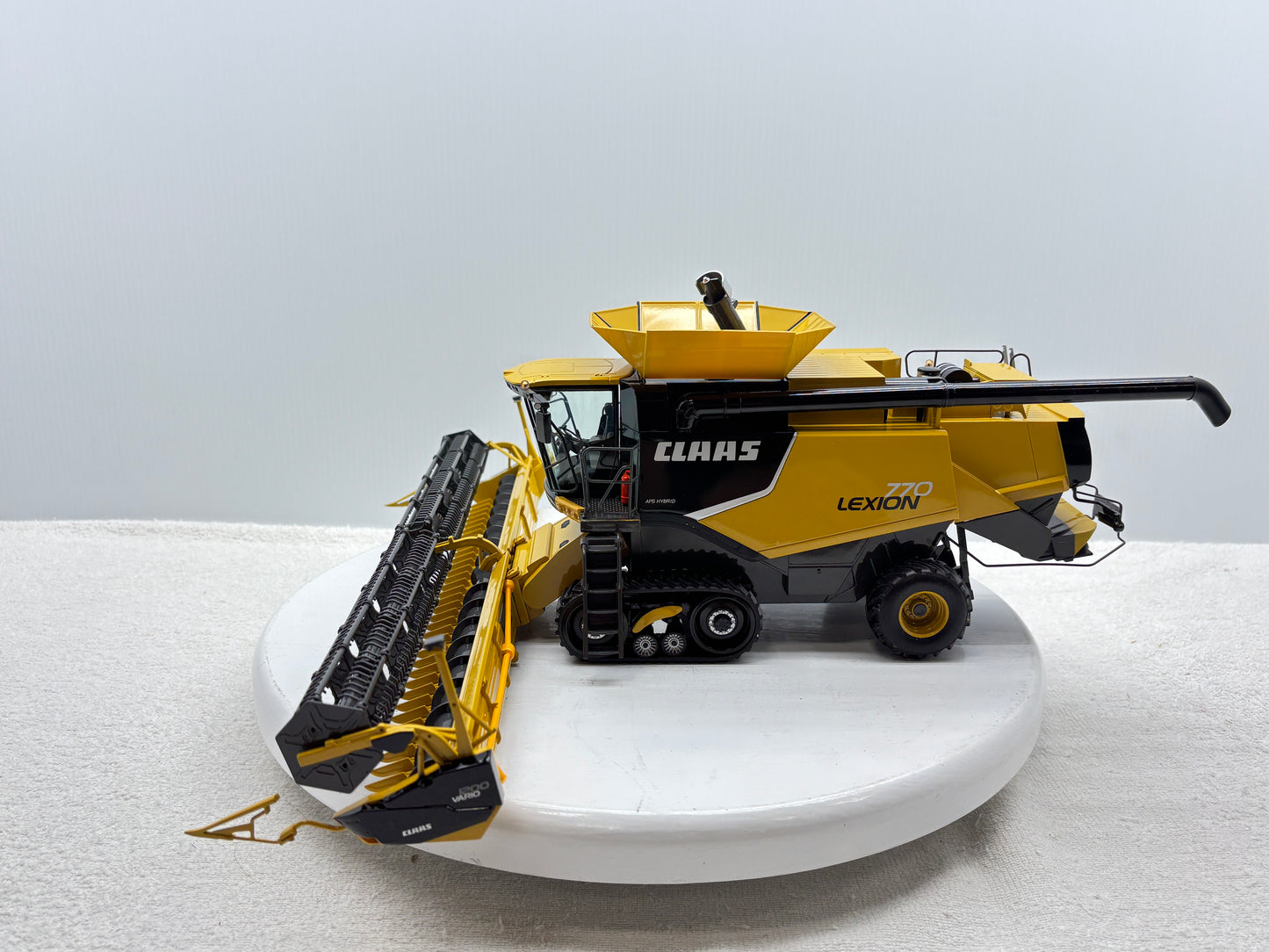 1/32 Lexion 770TT