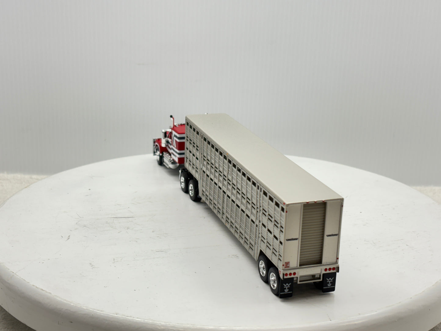 1/64 Mack Super-Liner Midroof
