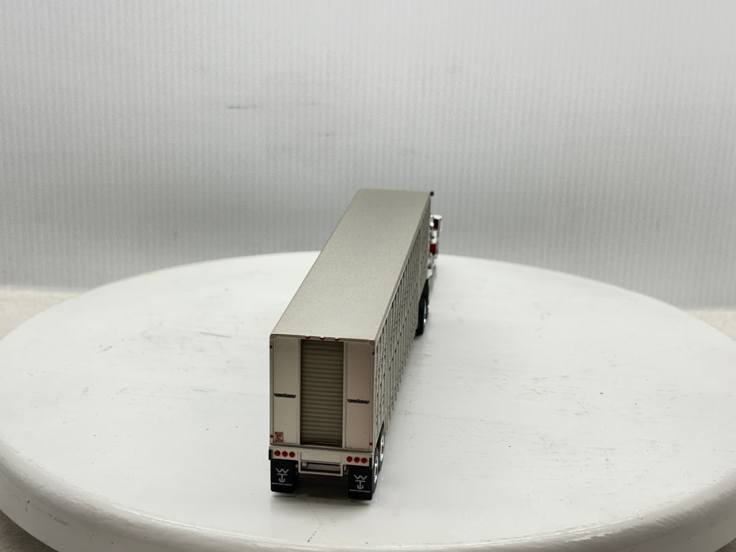 1/64 Mack Super-Liner Midroof