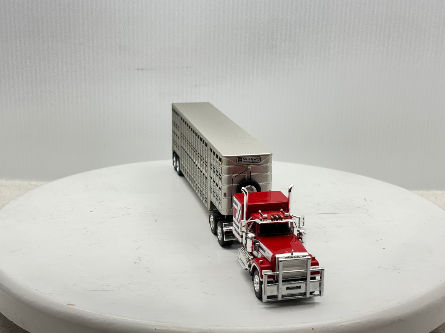 1/64 Mack Super-Liner Midroof