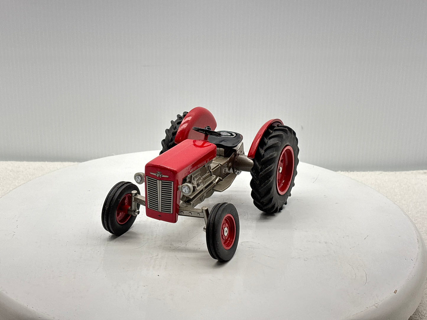 1/16 Massey Ferguson 35 Collectors Edition