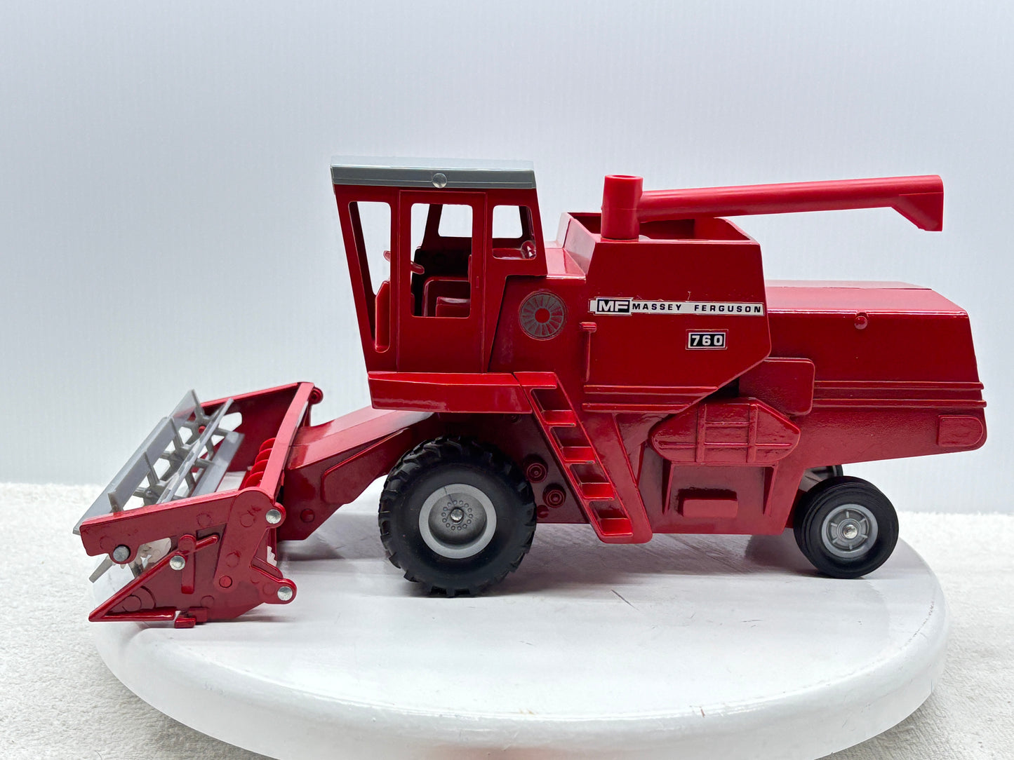 1/20 Massey Ferguson 860