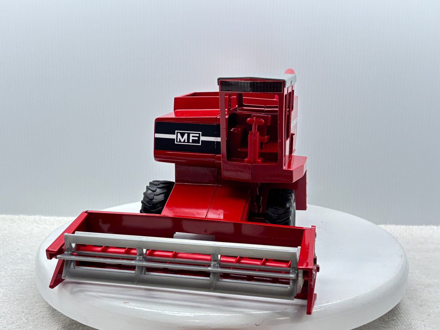 1/20 Massey Ferguson 860