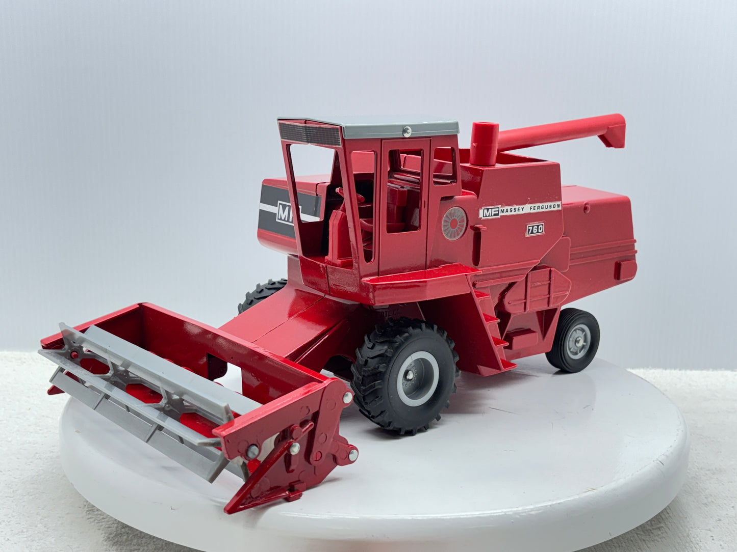 1/20 Massey Ferguson 860