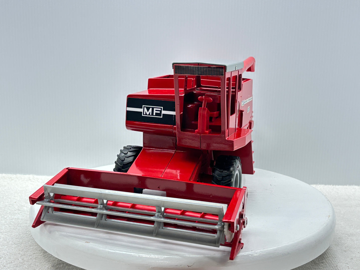 1/20 Massey Ferguson 860