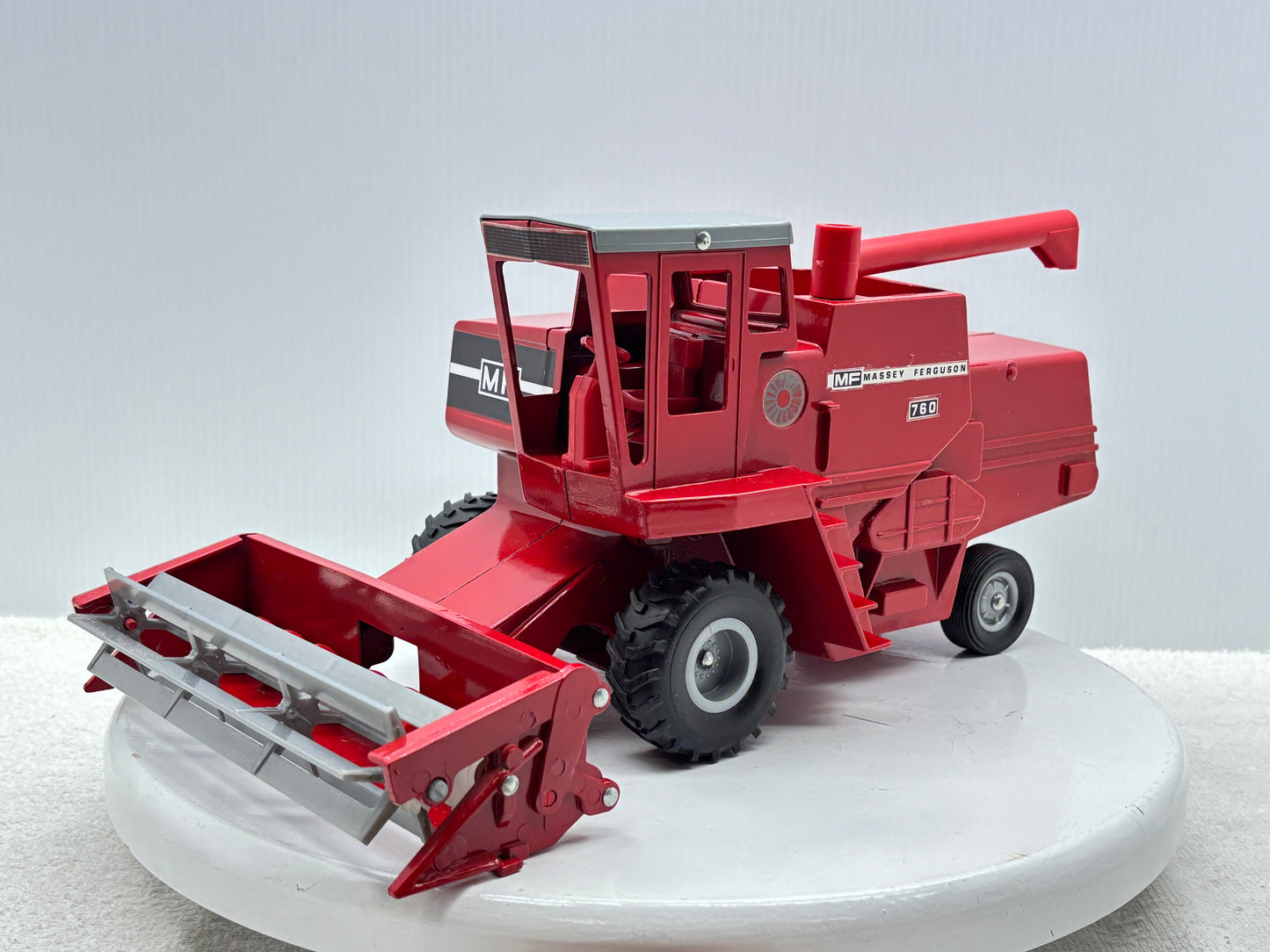 1/20 Massey Ferguson 860