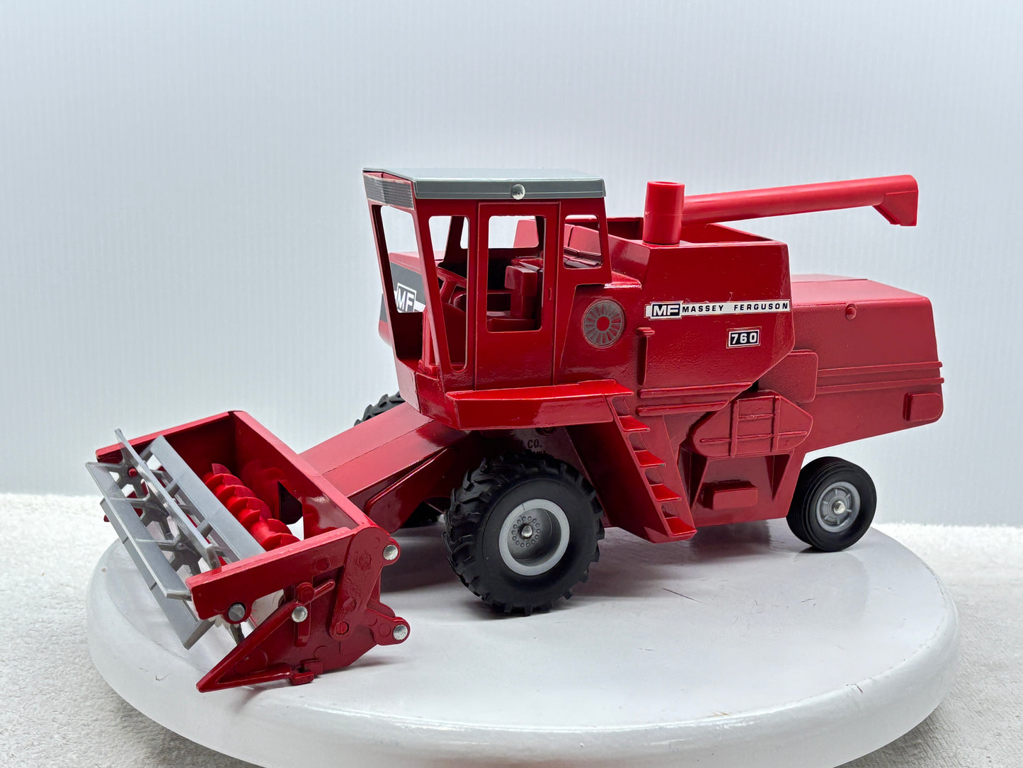 1/20 Massey Ferguson 860