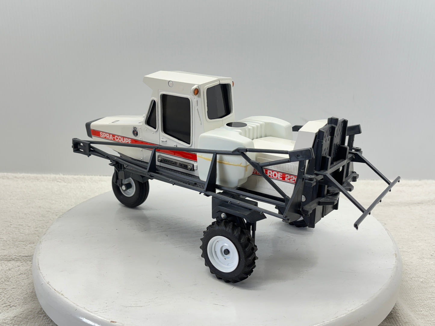 1/16 Melroe Spra-Coupe 220