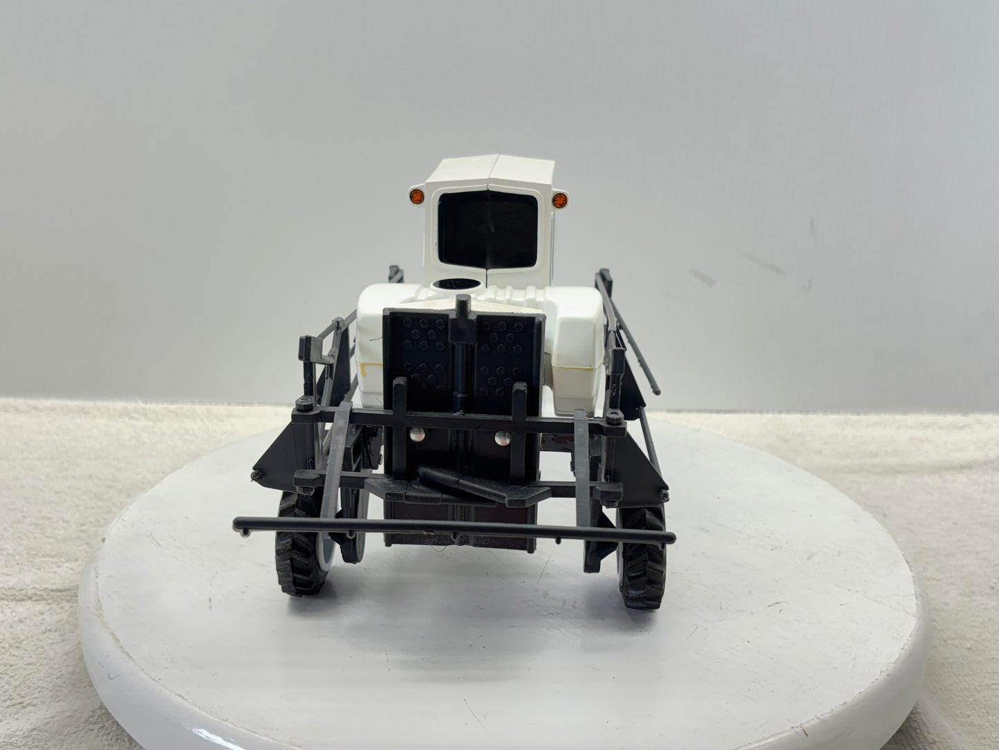 1/16 Melroe Spra-Coupe 220