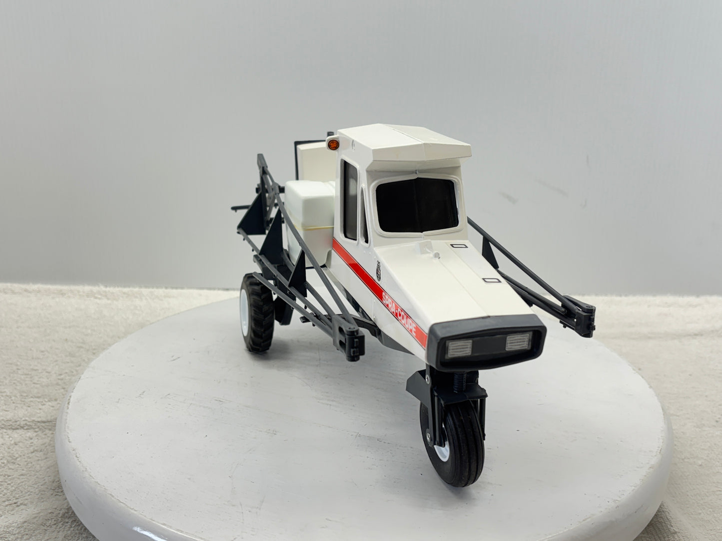 1/16 Melroe Spra-Coupe 220