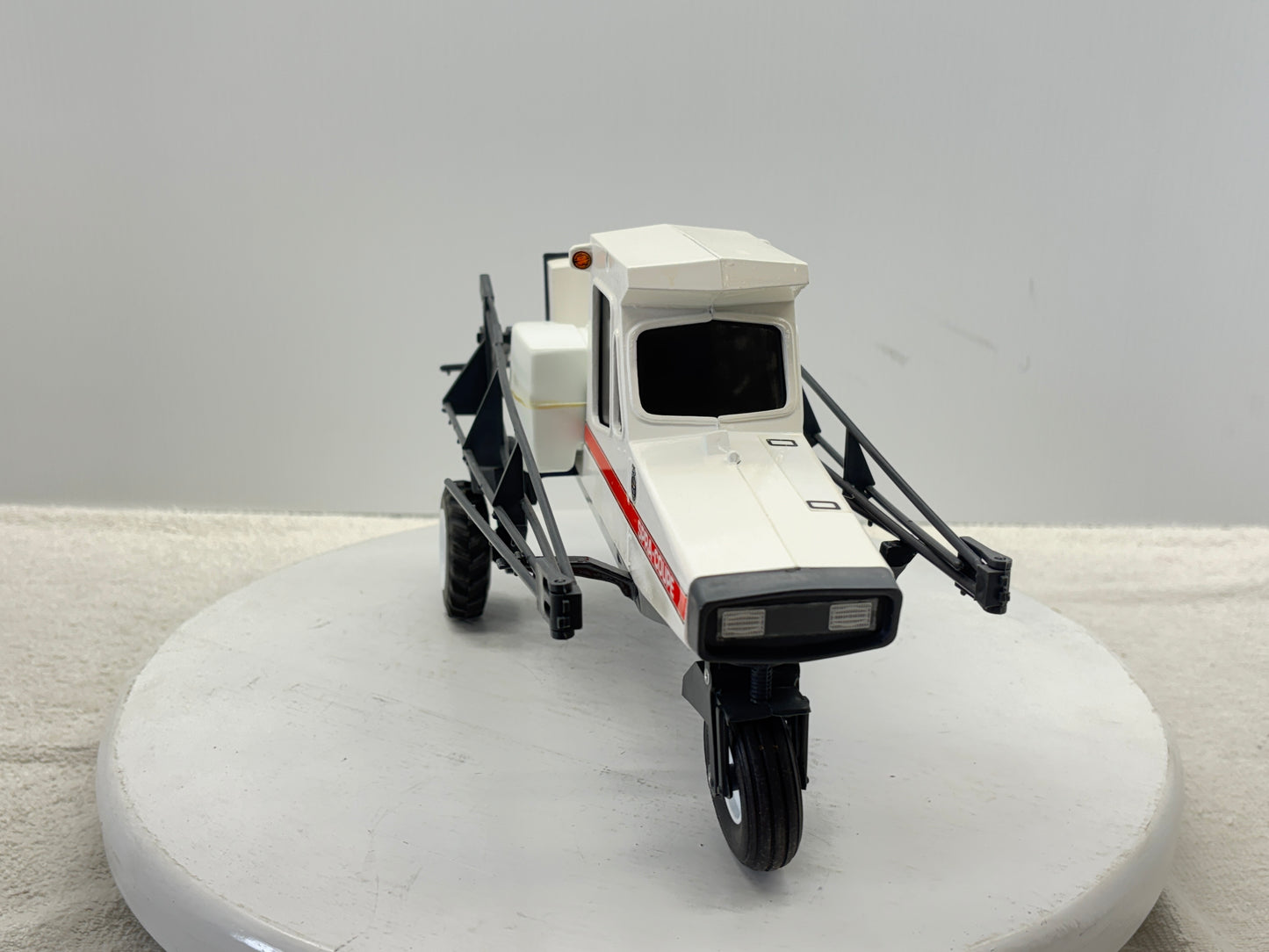 1/16 Melroe Spra-Coupe 220