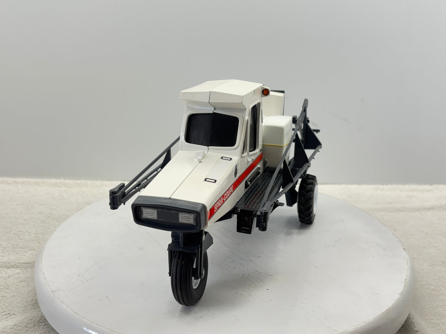 1/16 Melroe Spra-Coupe 220