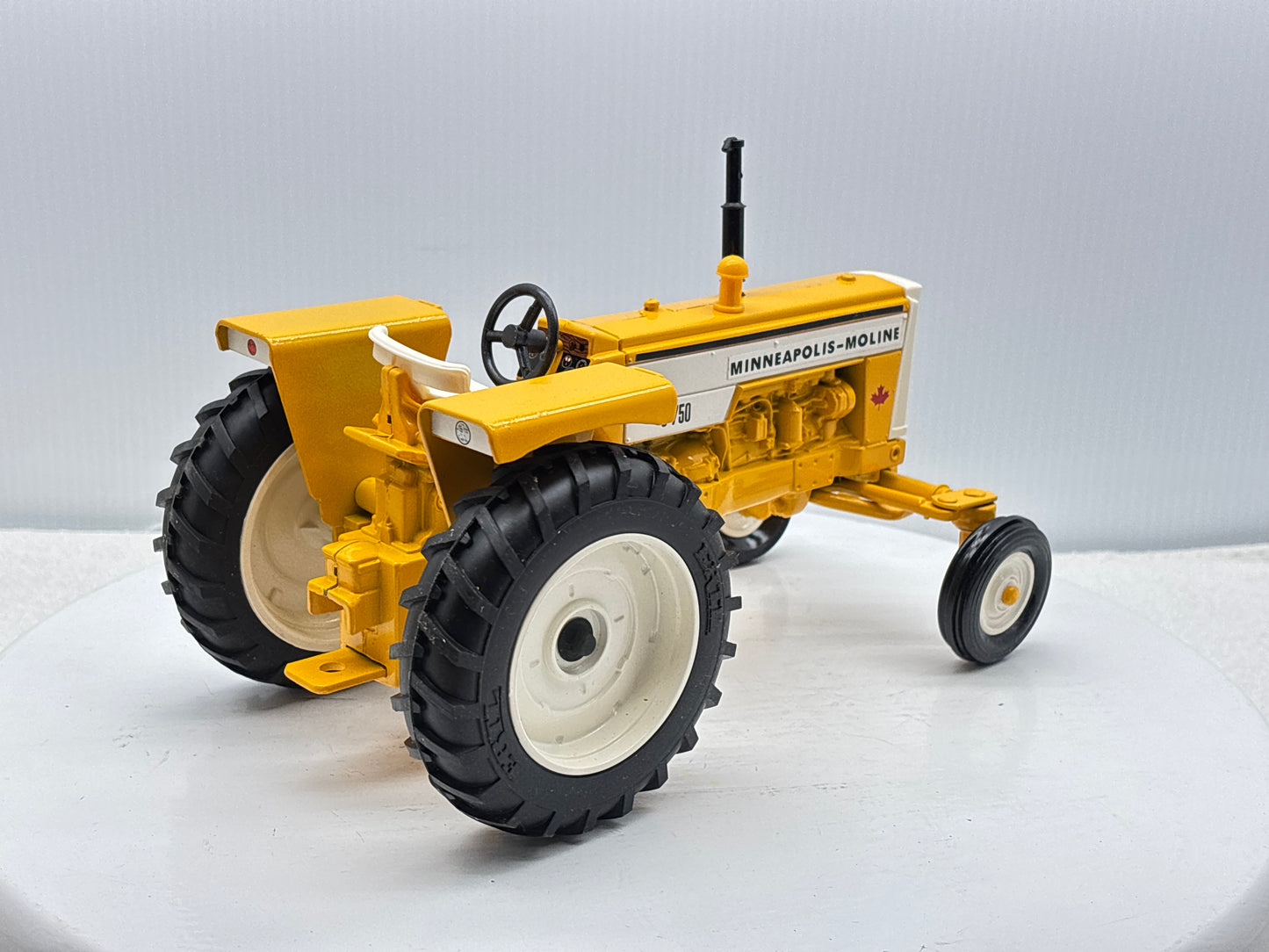 1/16 Minneapolis-Moline G-750 C.I.F.E.S.