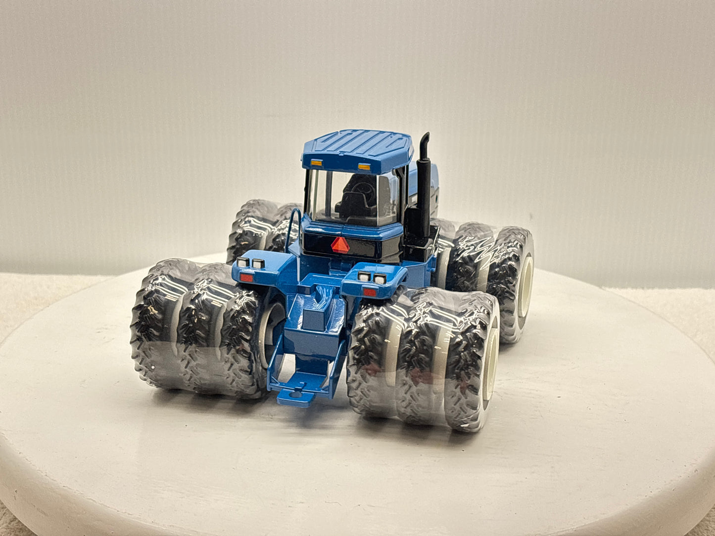 1/32 New Holland 9882 Collectors Edition