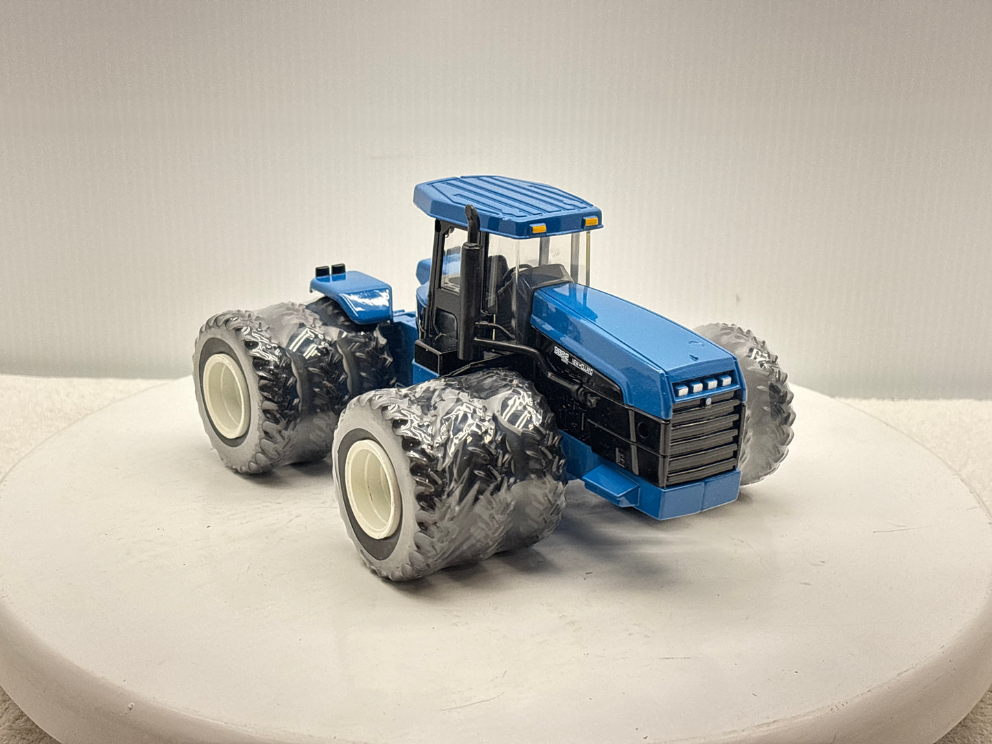 1/32 New Holland 9882 Collectors Edition