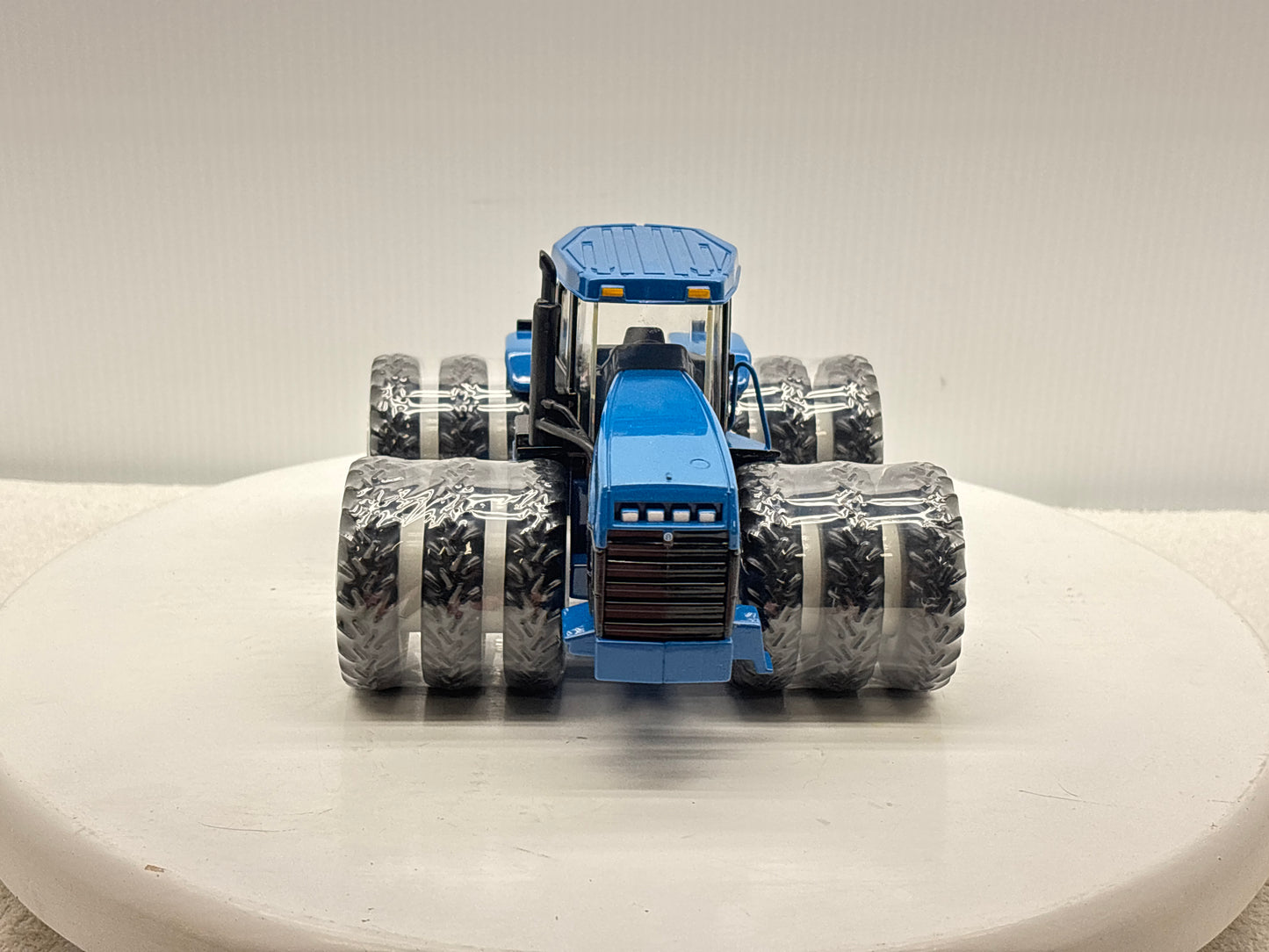 1/32 New Holland 9882 Collectors Edition