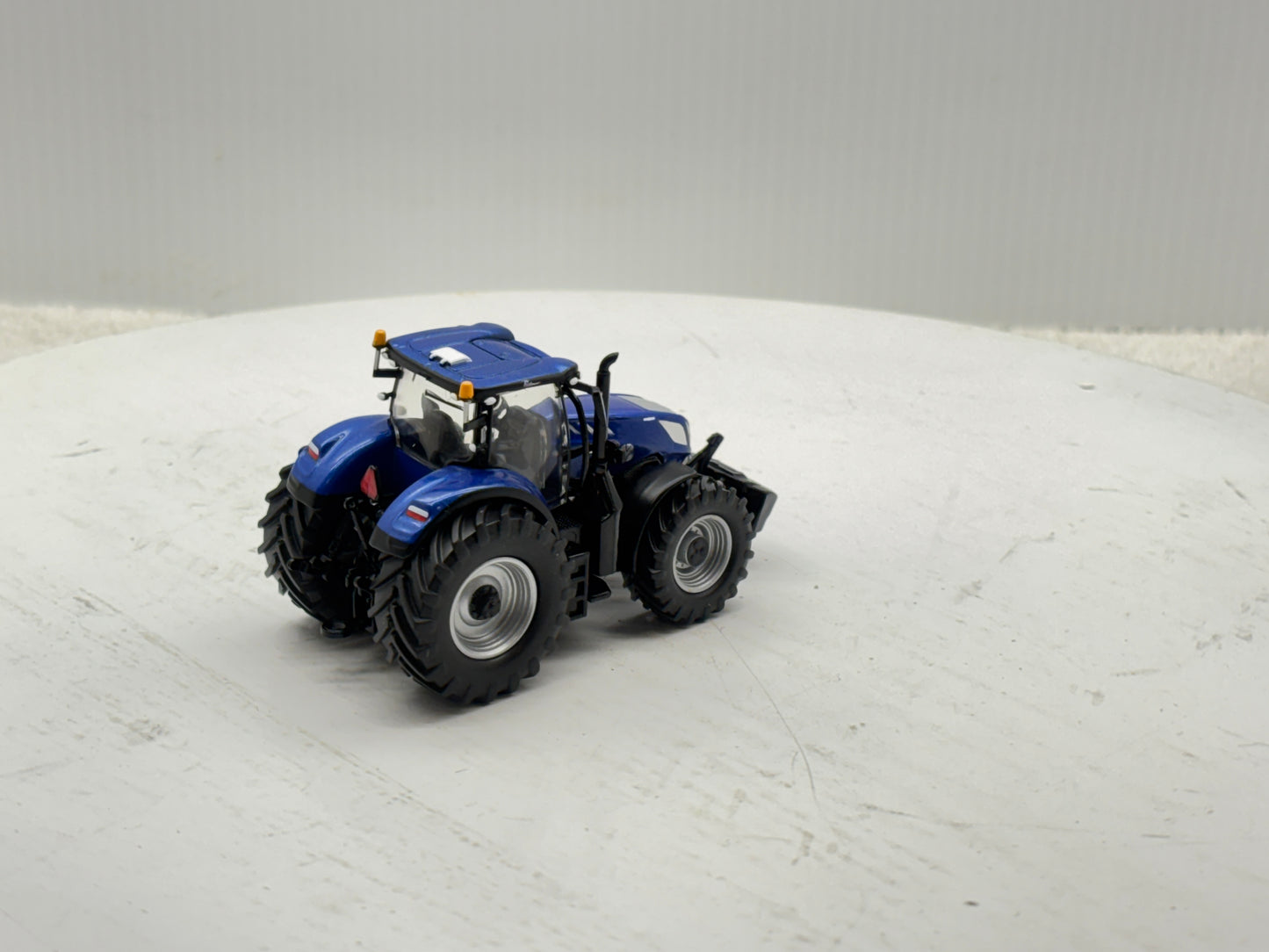 1/64 New Holland T7.315