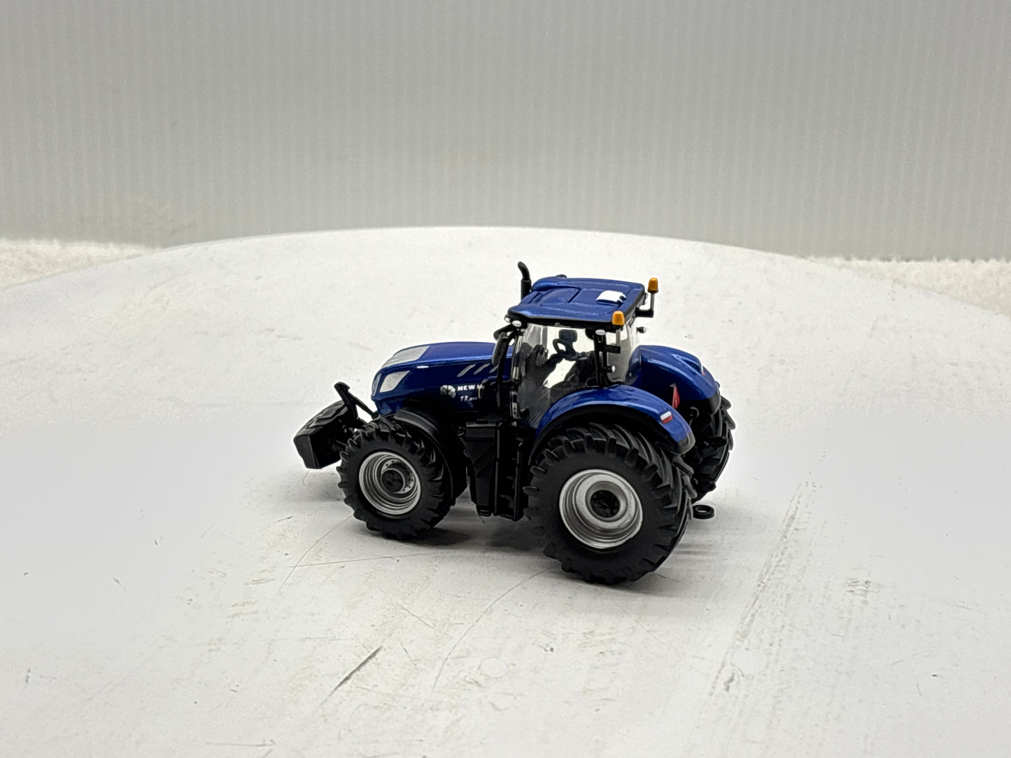1/64 New Holland T7.315