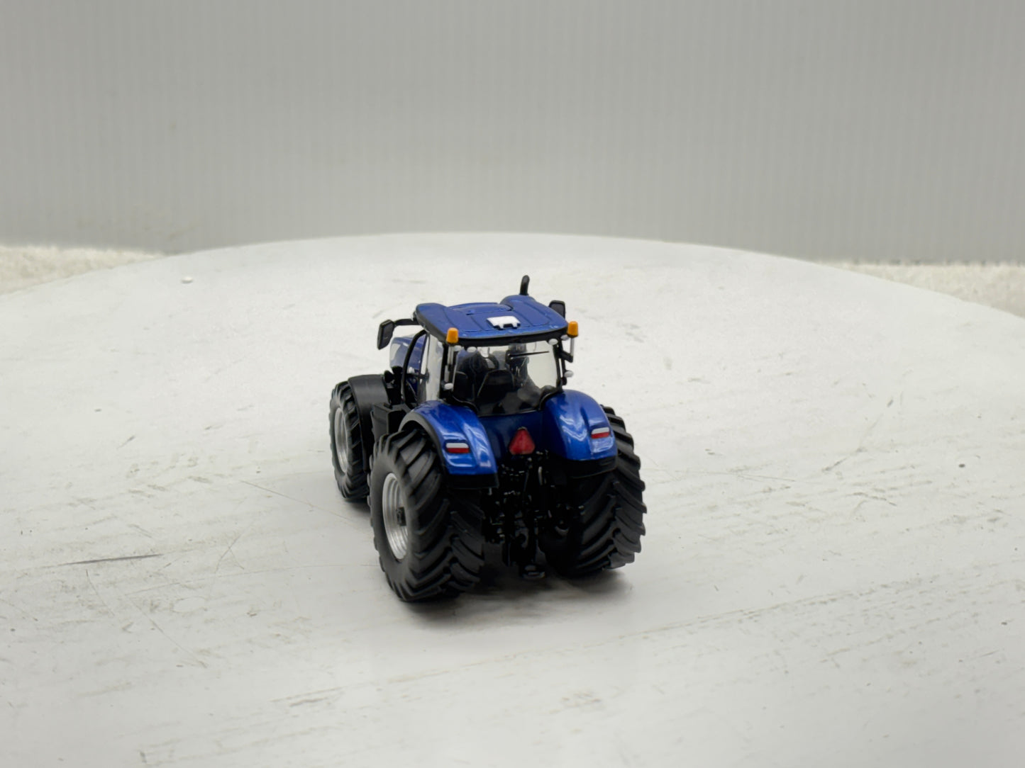 1/64 New Holland T7.315