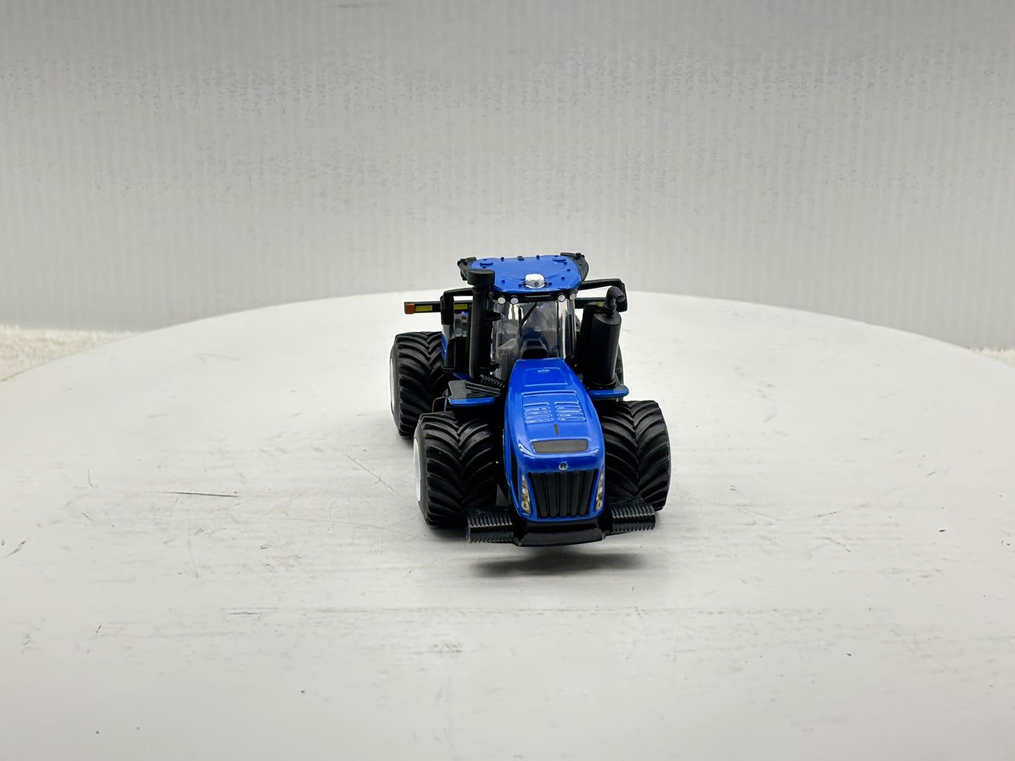 1/64 New Holland T9.700 PLM Prestige
